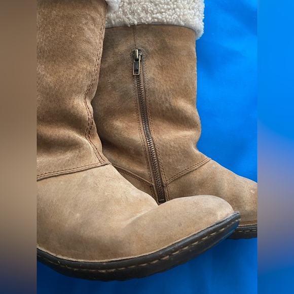 UGG rubber sole boots - Picture 4 of 10